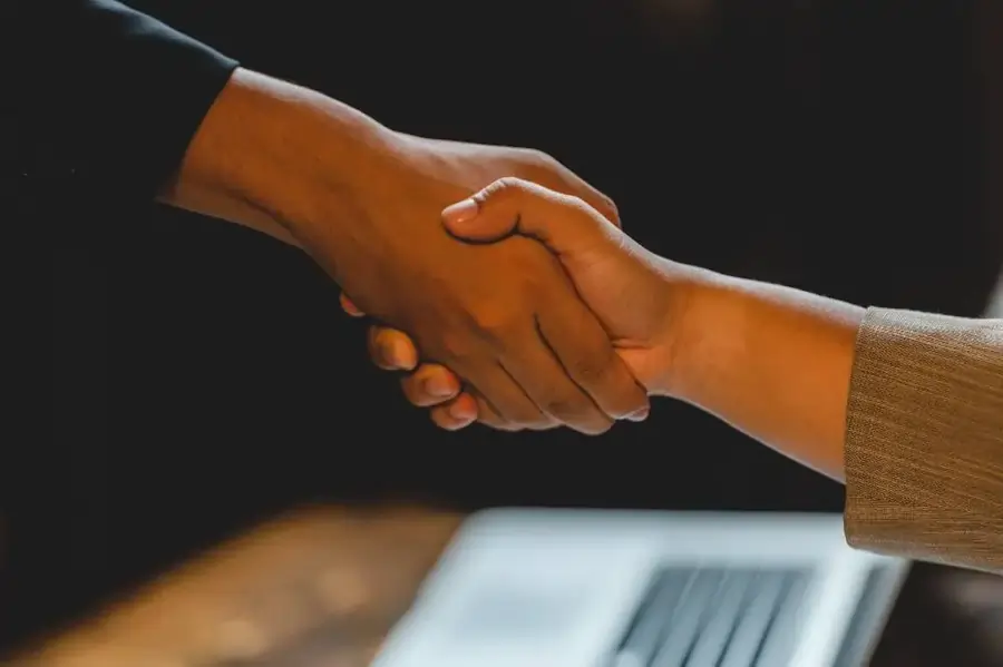 business aggreement with handshake
